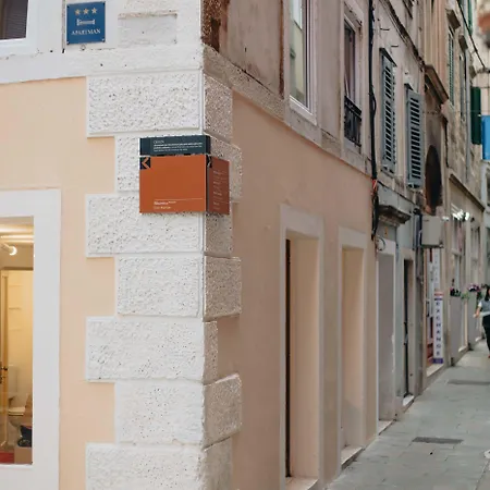 Apartman And Old Town *